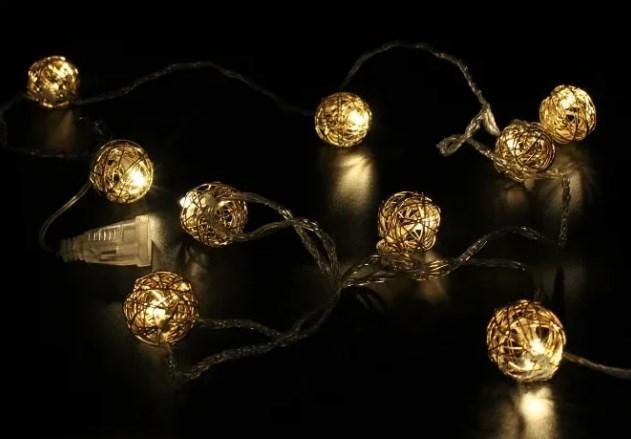 Фото 2 Гирлянда светодиодная шары Xmas Golden Ball WW-1, 10 LED-ламп 2 м, коннектор, желтый свет